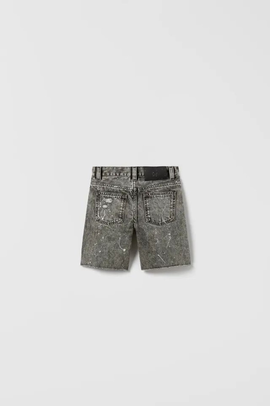 Hot * Zara Painted Denim Shorts