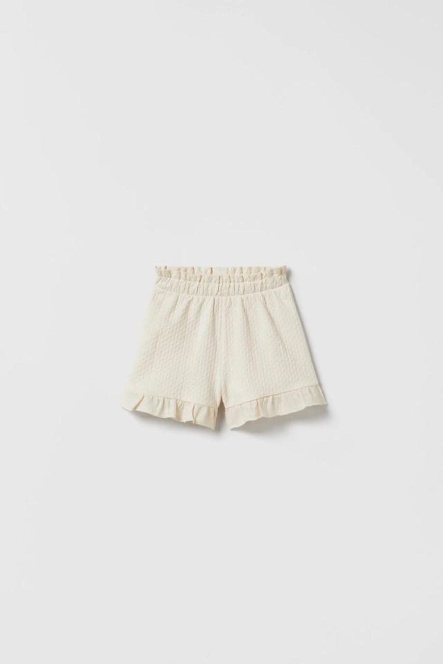 Online * Zara Ruffled Textured Shorts Ecru