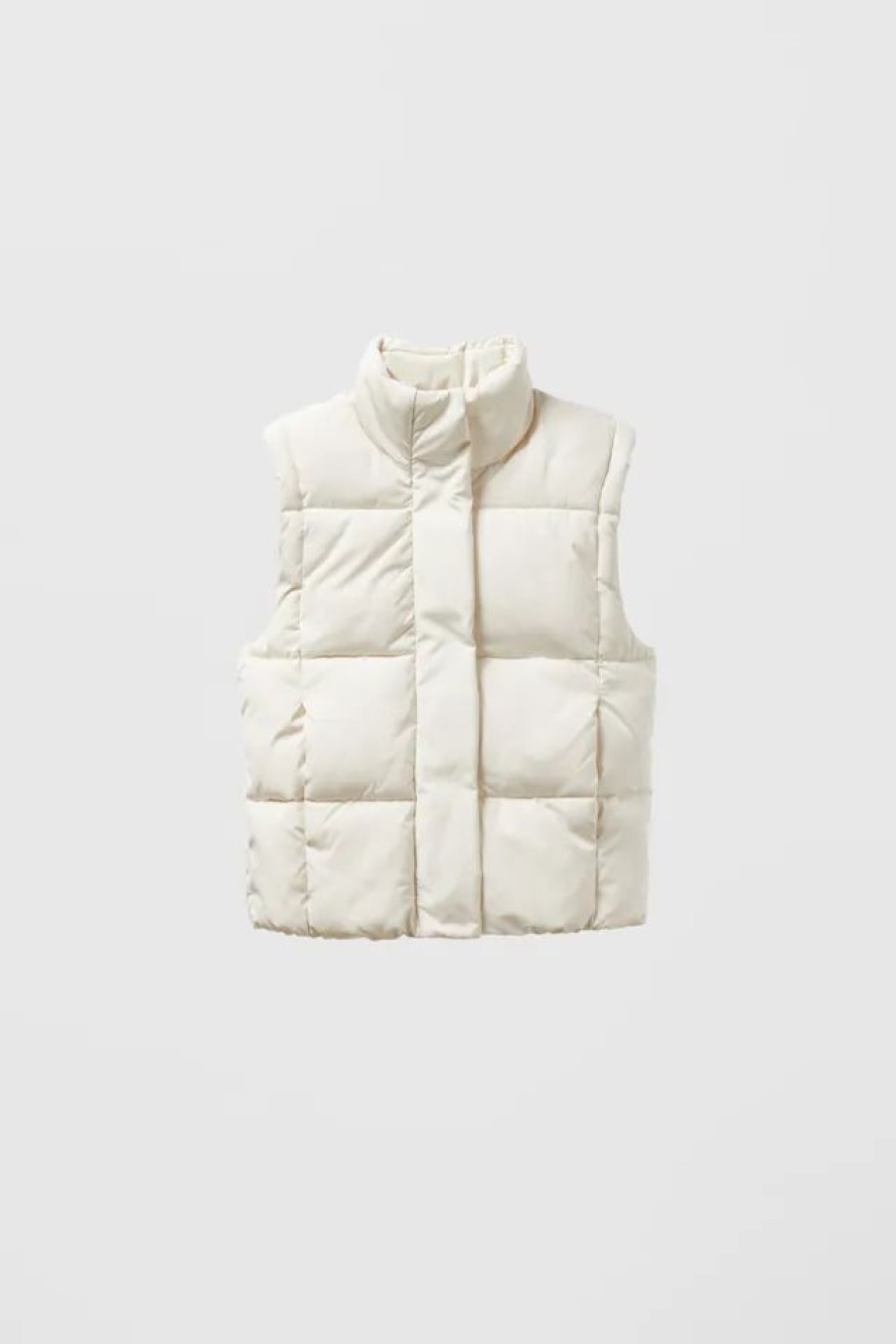 Online * Zara Square Quilted Vest Ecru