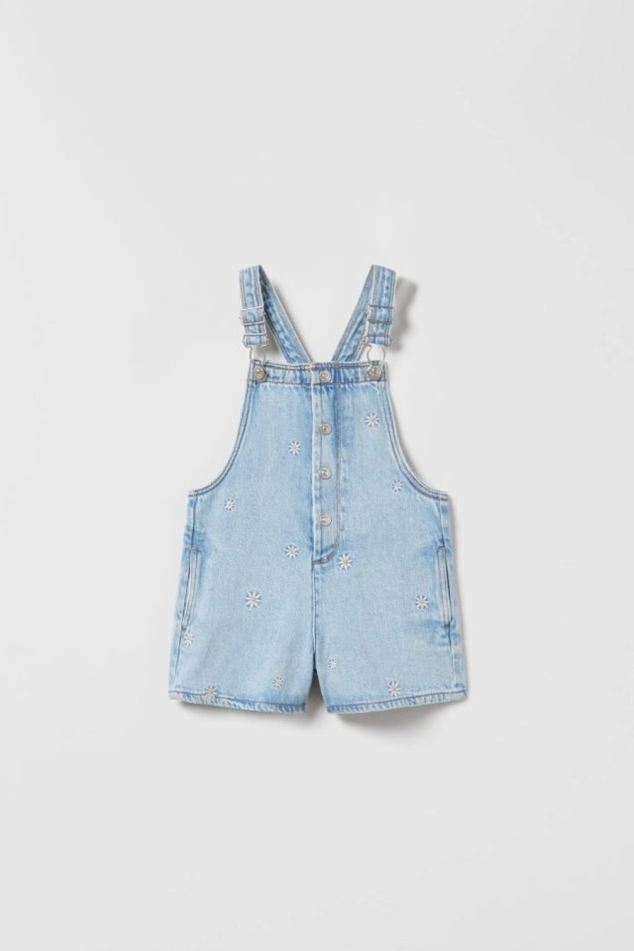 New * Zara Embroidered Daisy Denim Overall Shorts Blue